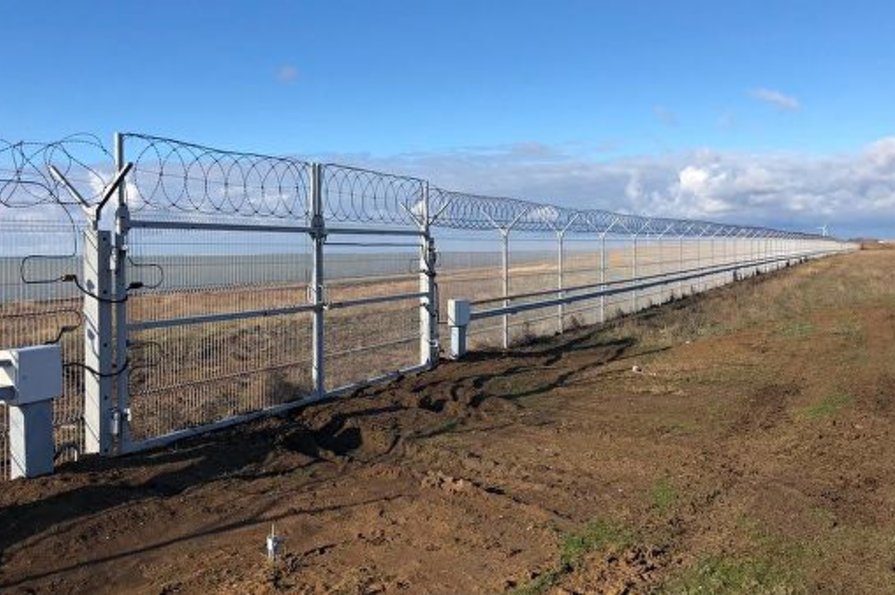 забор на админгранице с Крымом, фото ФСБ